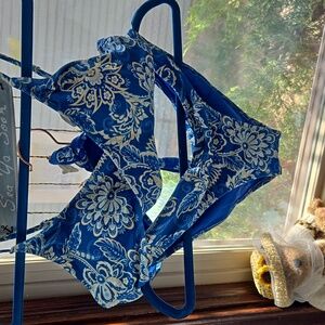 NWT Lg Cupshe blue paisley floral print bikini
